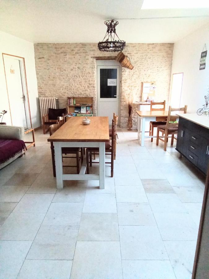 L'Instant... Hotel Marolles-sous-Lignieres Ngoại thất bức ảnh