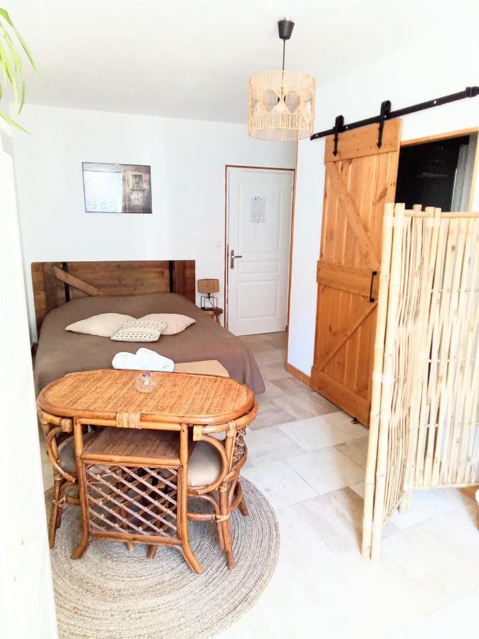 L'Instant... Hotel Marolles-sous-Lignieres Ngoại thất bức ảnh